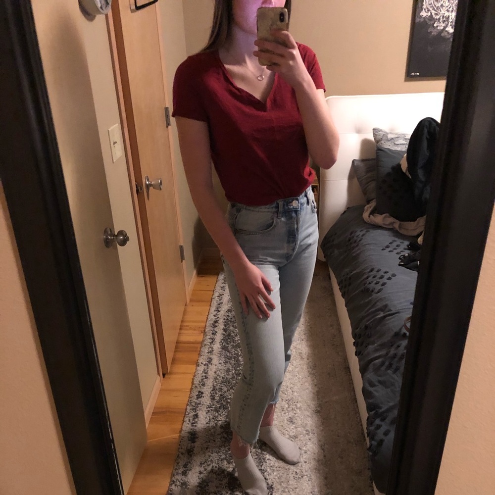 Red Vneck